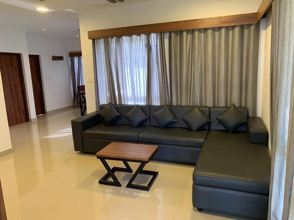 Spicy Nest Resort Pinangode 0*,  Indie
