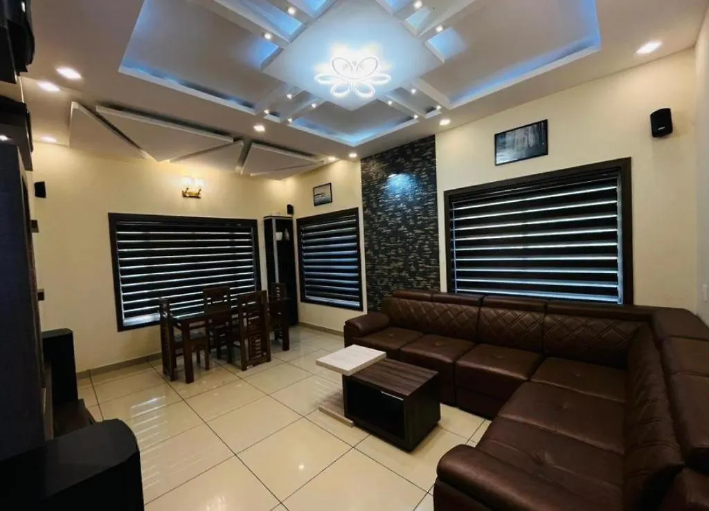 Spicy Nest Resort Pinangode